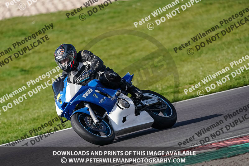 donington no limits trackday;donington park photographs;donington trackday photographs;no limits trackdays;peter wileman photography;trackday digital images;trackday photos